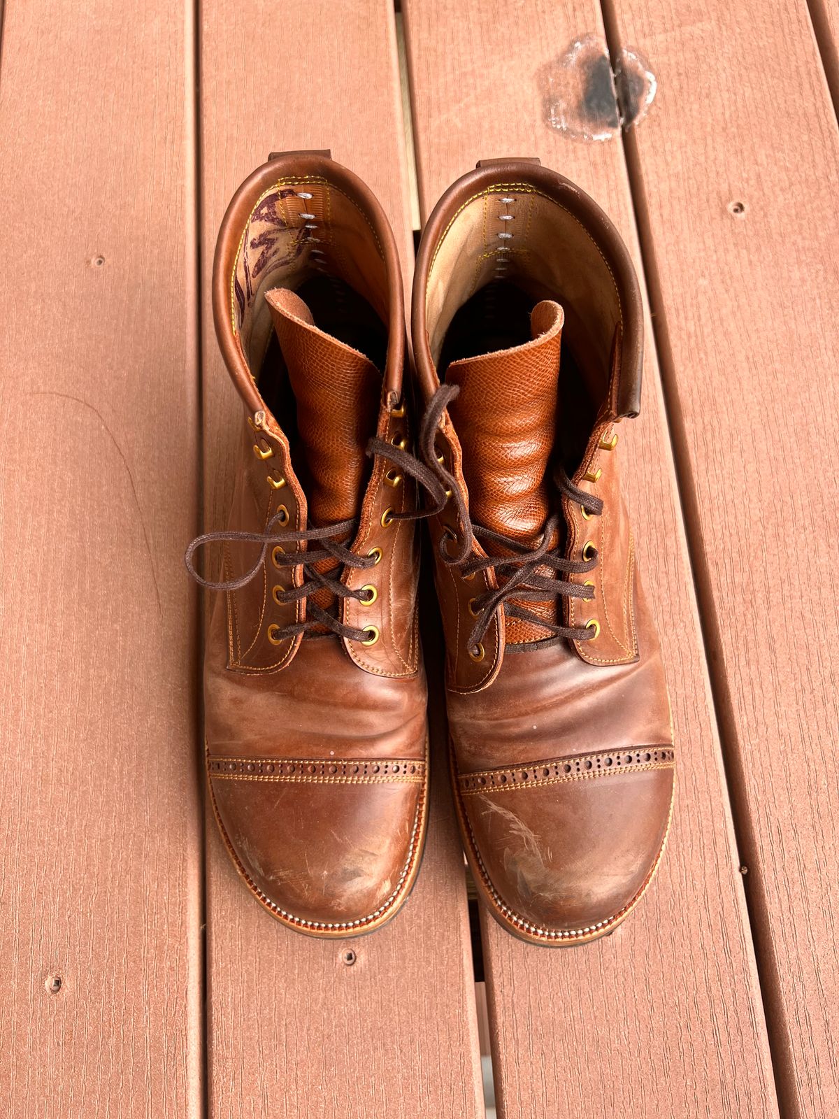 Photo by A_Clockwork_Yifan on January 4, 2025 of the Iron Boots 5515 in Maryam Brown Shell Cordovan.
