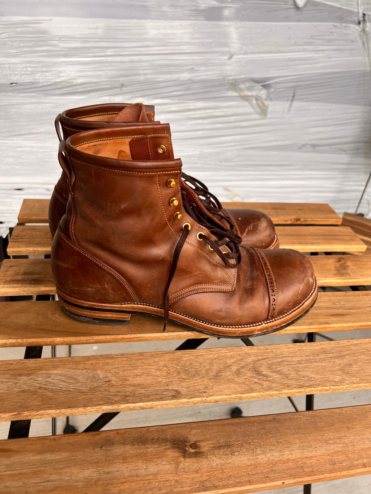Photo by A_Clockwork_Yifan on March 4, 2025 of the Iron Boots 5515 in Maryam Brown Shell Cordovan.