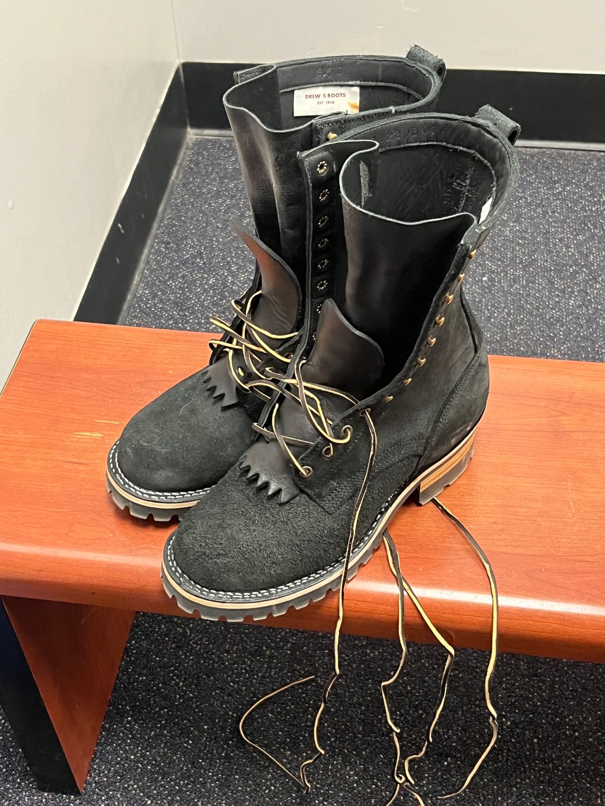 Photo by annoyinginstep on January 5, 2023 of the Drew's Boots in Black Roughout.