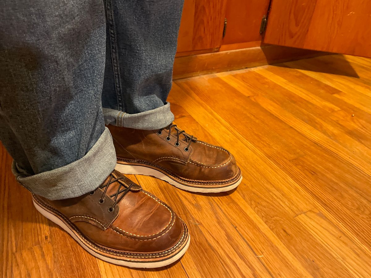 Photo by rsielaff on August 12, 2023 of the Red Wing 6-Inch Classic Moc in S.B. Foot Copper Rough and Tough.