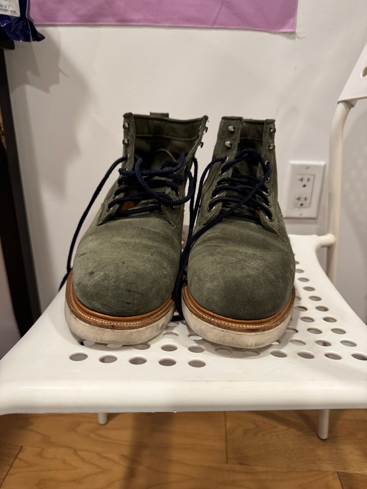 Photo by canary on December 6, 2024 of the Viberg Scout Boot in C.F. Stead Emerald Green Janus Calf Suede.