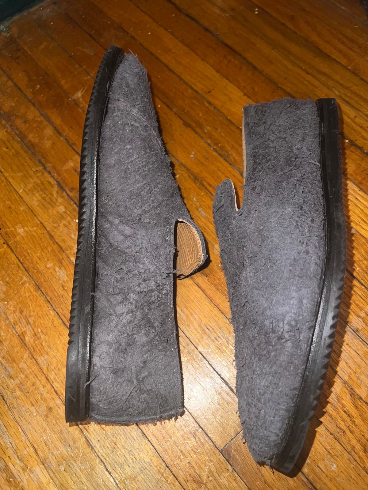 Photo by canary on November 5, 2023 of the Viberg Slipper in C.F. Stead Teak Waxy Mohawk.