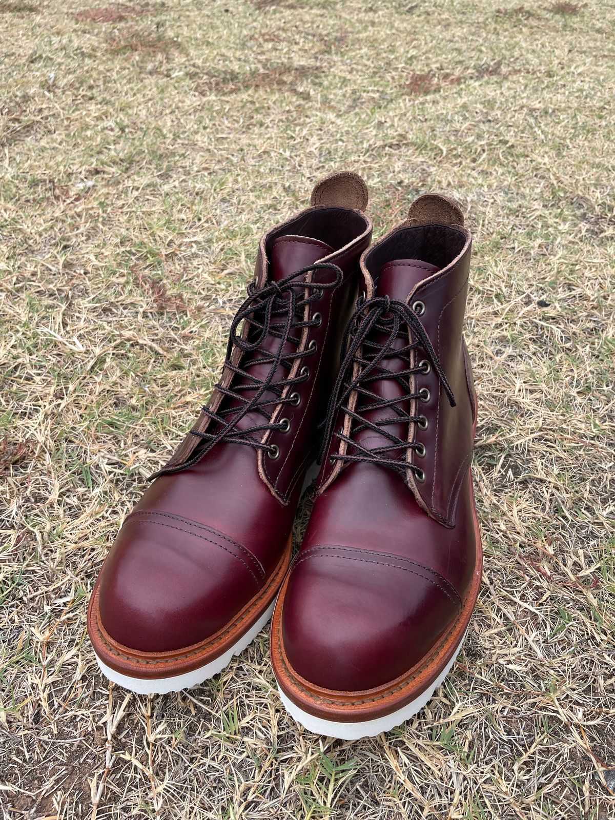 Photo by Jupes1004 on November 1, 2022 of the Allen Edmonds Unlisted Model in Horween Color 8 Chromexcel.