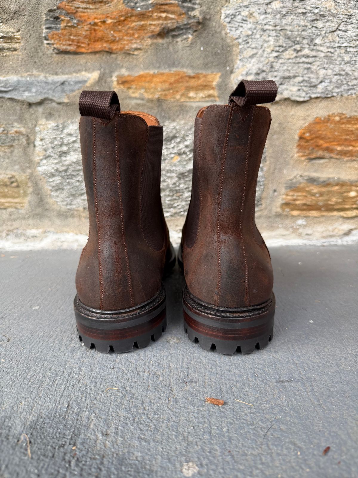 Photo by heroyjenkins on September 30, 2025 of the Bridlen Chelsea Boot in C.F. Stead Brown Waxy Commander.