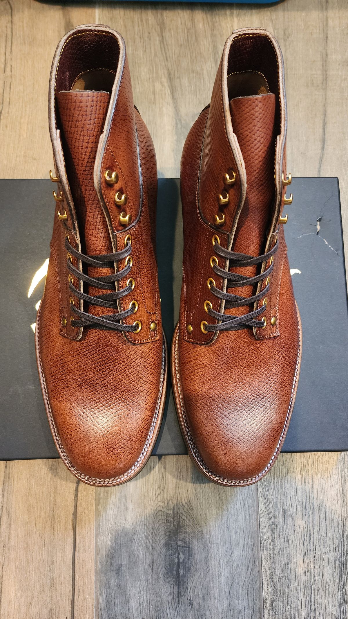 Photo by jranders52 on January 31, 2024 of the Iron Boots x Østmo Type 1 in Horween Pioneer Hatchgrain.