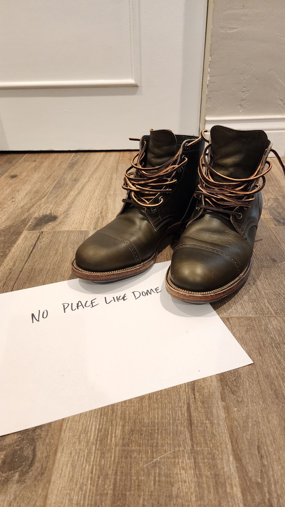 Photo by jranders52 on November 5, 2022 of the Viberg Service Boot BCT in Horween Olive Chromepak.