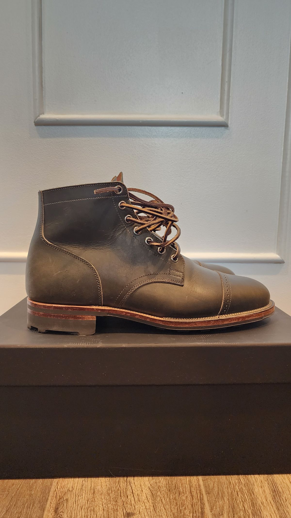 Photo by jranders52 on December 4, 2022 of the Viberg Service Boot BCT in Horween Olive Chromepak.