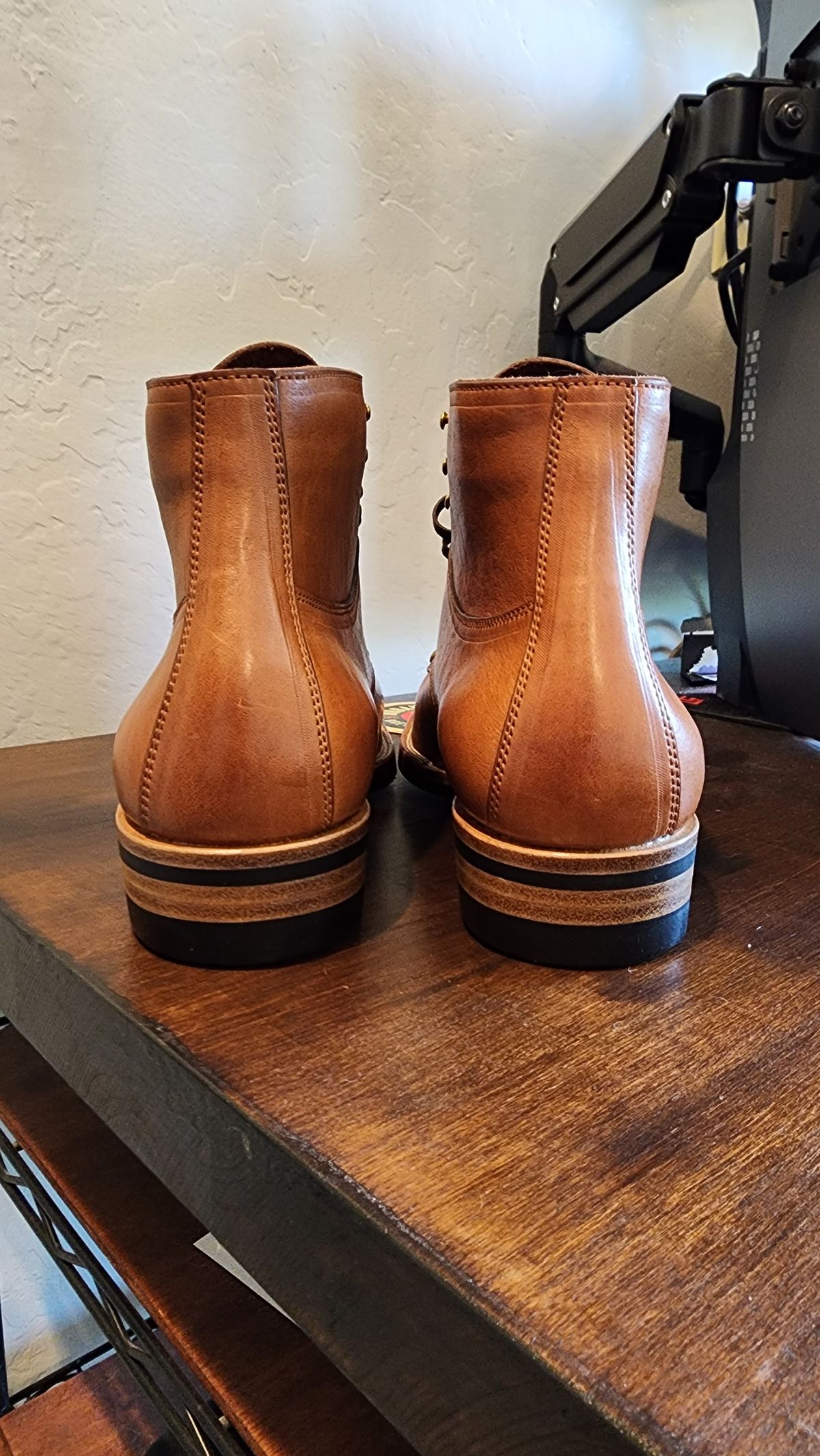 Photo by jranders52 on October 3, 2023 of the Iron Boots x Østmo Type 1 in Maryam Light Brown Washed Horsehide.