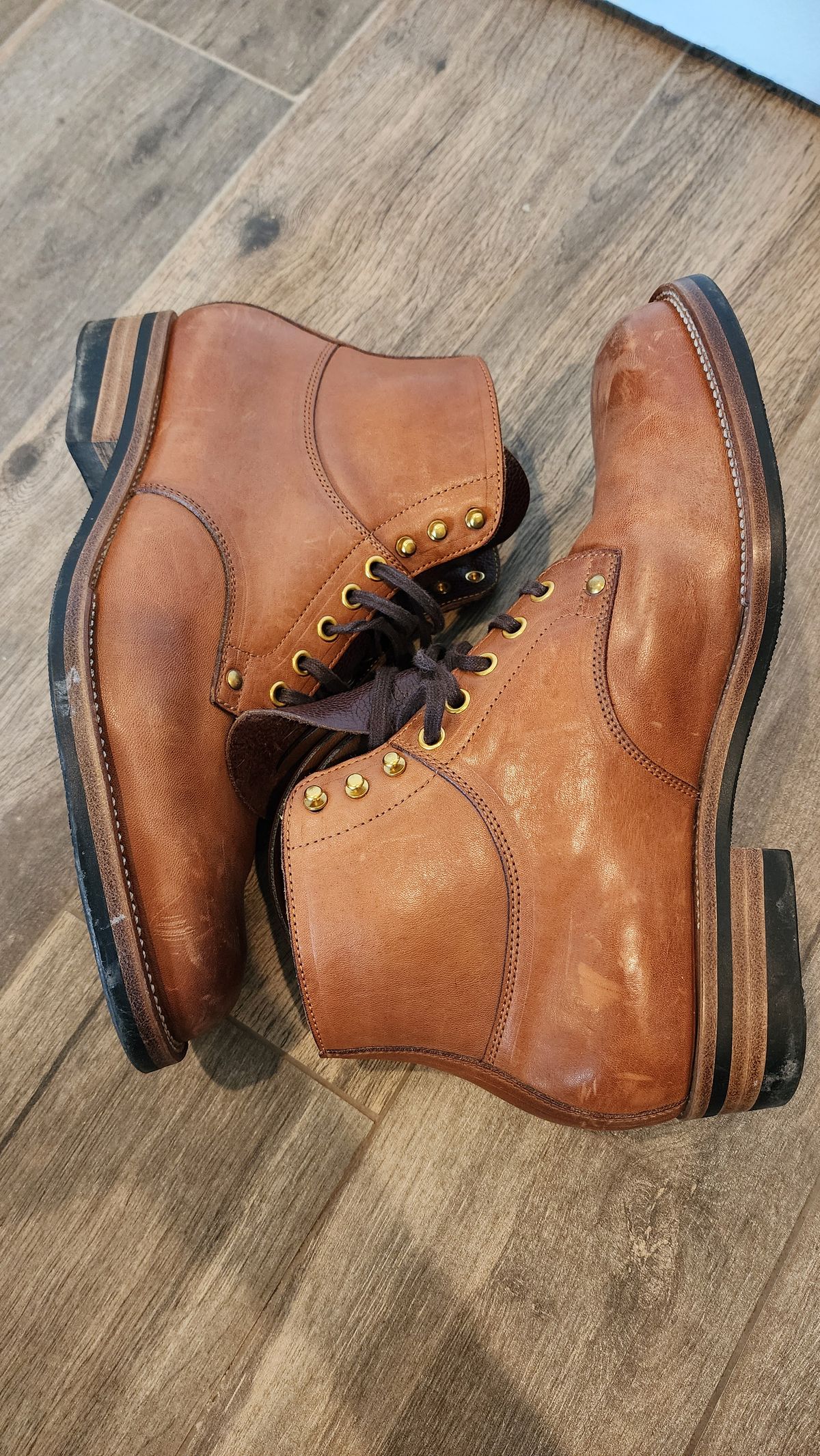 Photo by jranders52 on January 3, 2024 of the Iron Boots x Østmo Type 1 in Maryam Light Brown Washed Horsehide.