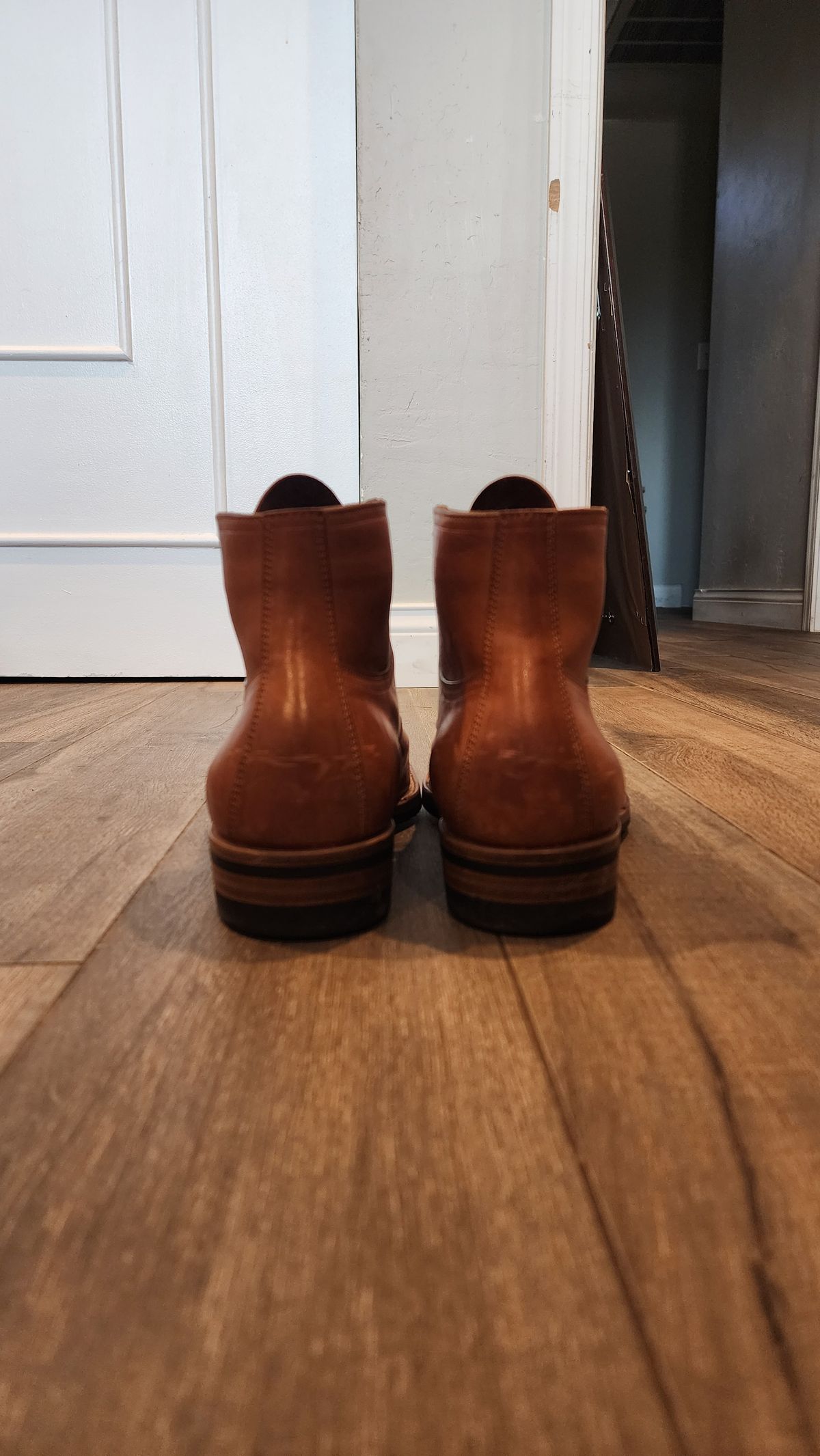 Photo by jranders52 on February 5, 2024 of the Iron Boots x Østmo Type 1 in Maryam Light Brown Washed Horsehide.