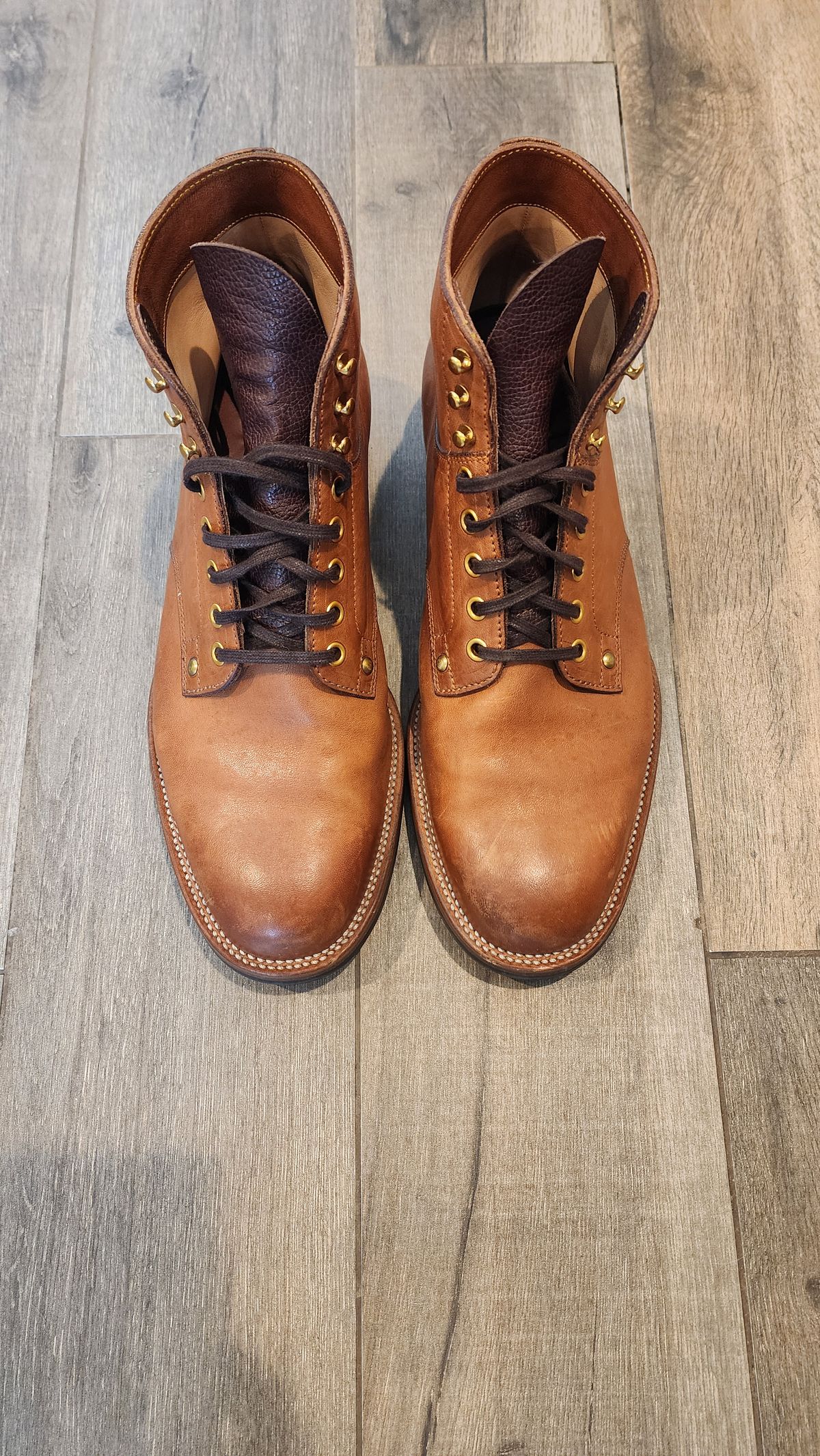 Photo by jranders52 on February 5, 2024 of the Iron Boots x Østmo Type 1 in Maryam Light Brown Washed Horsehide.