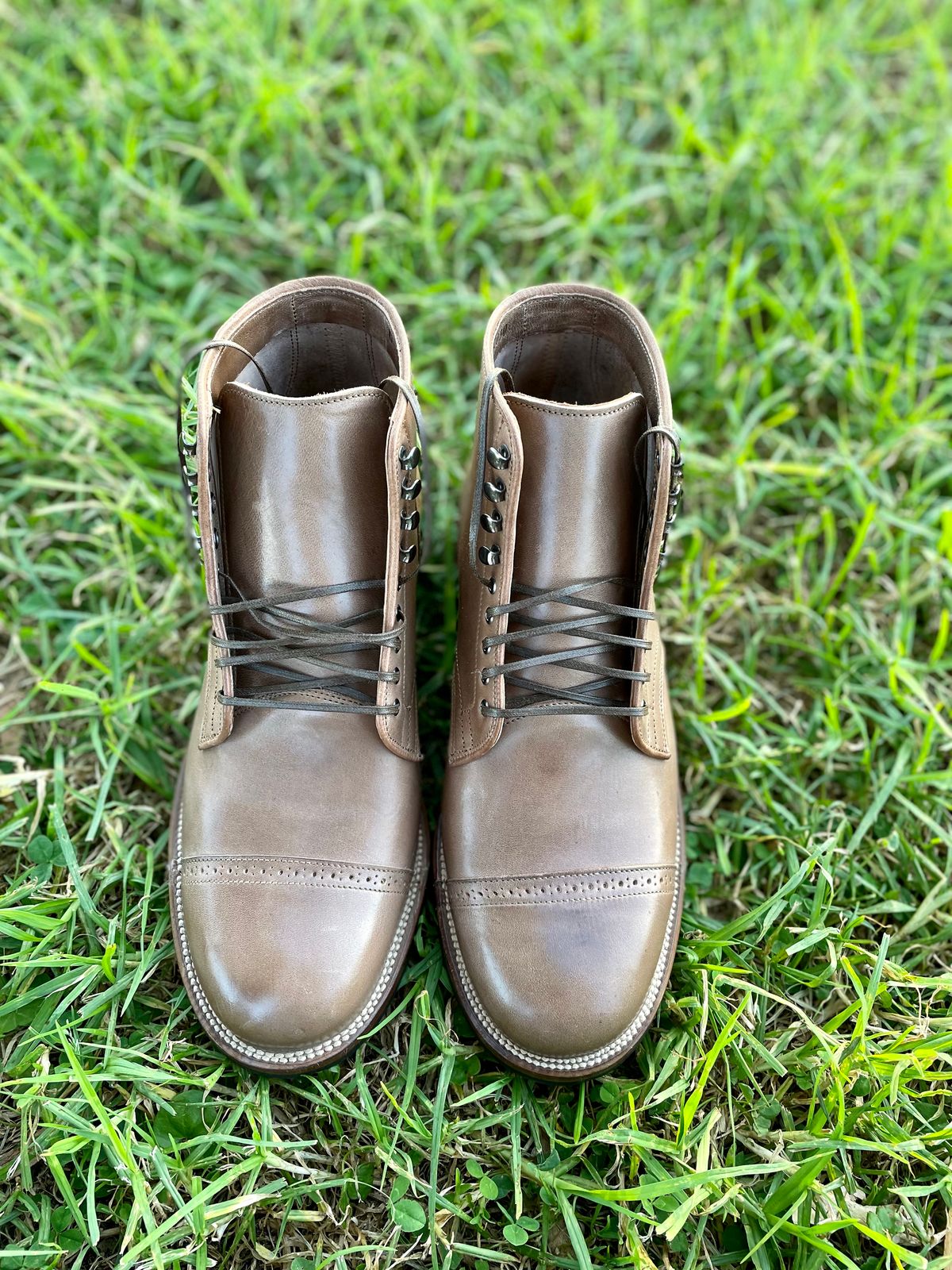 Photo by JuwannaBootMayne on October 2, 2022 of the Viberg Service Boot in Unlisted Leather.