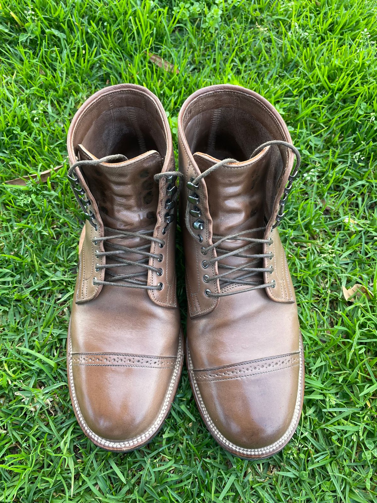 Photo by JuwannaBootMayne on January 5, 2023 of the Viberg Service Boot in Unlisted Leather.