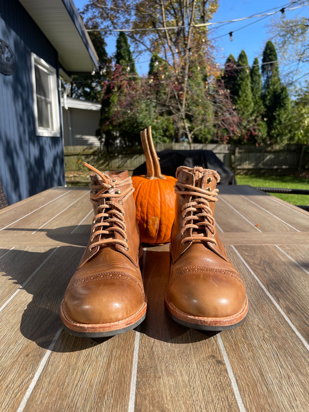 Photo by alamacchia2 on November 3, 2023 of the Oak Street Bootmakers Trench Boot in Horween Natural Chromexcel.