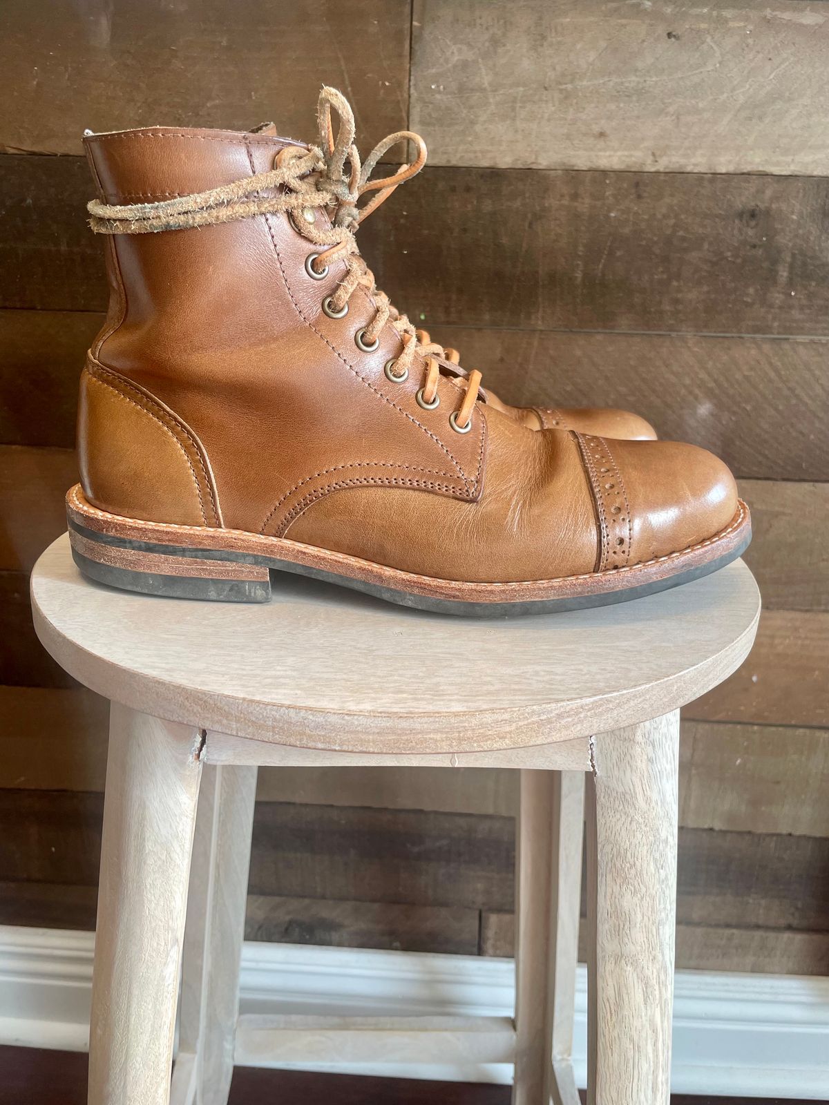 Photo by alamacchia2 on January 5, 2024 of the Oak Street Bootmakers Trench Boot in Horween Natural Chromexcel.
