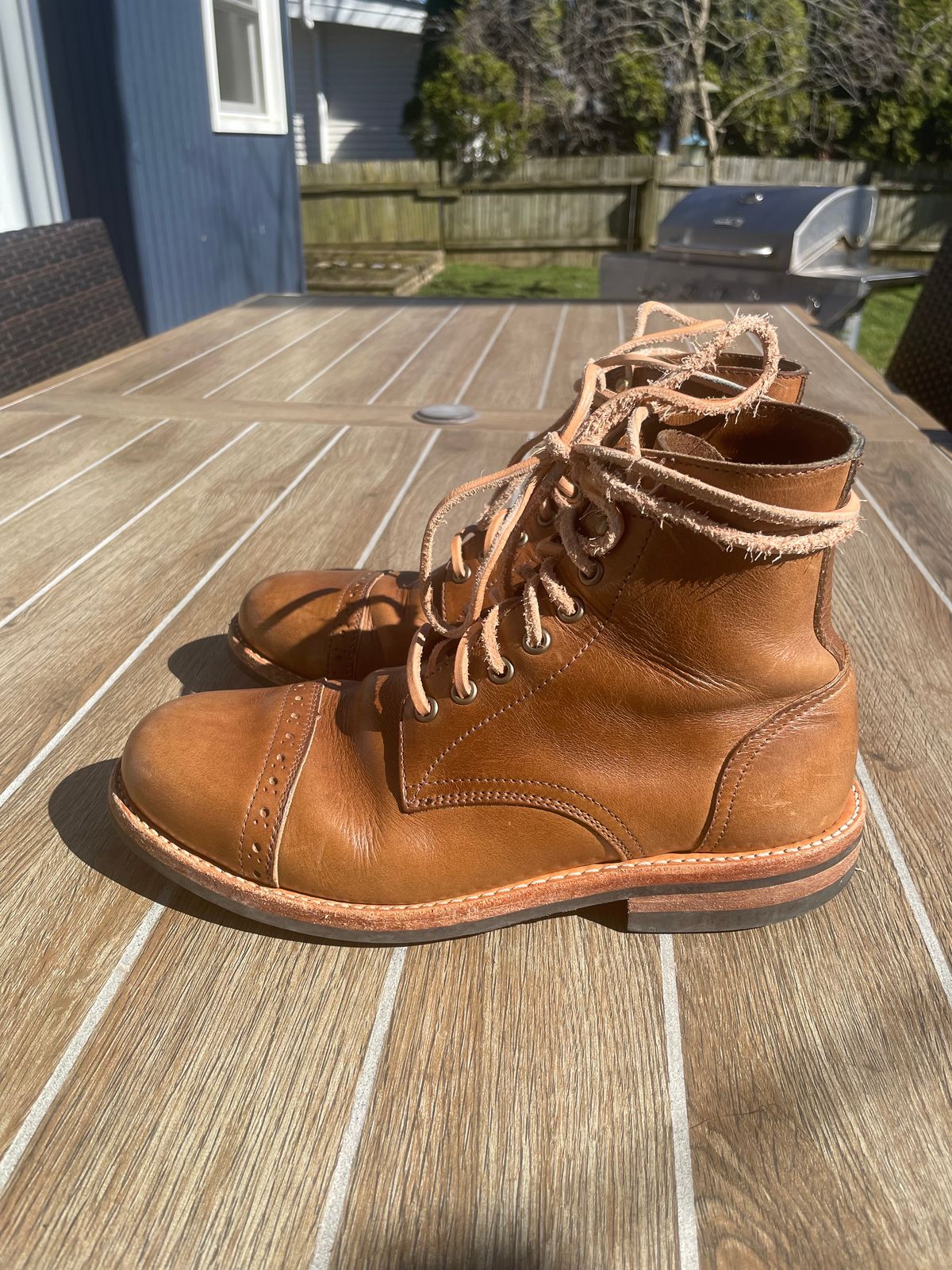 Photo by alamacchia2 on March 3, 2024 of the Oak Street Bootmakers Trench Boot in Horween Natural Chromexcel.