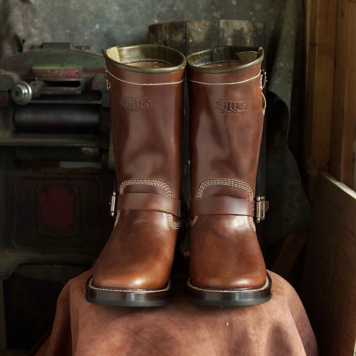 Photo by William on November 4, 2024 of the Willie's Handmade Boots Engineer Boots in Maryam Toscanello TPR Horsebutt.