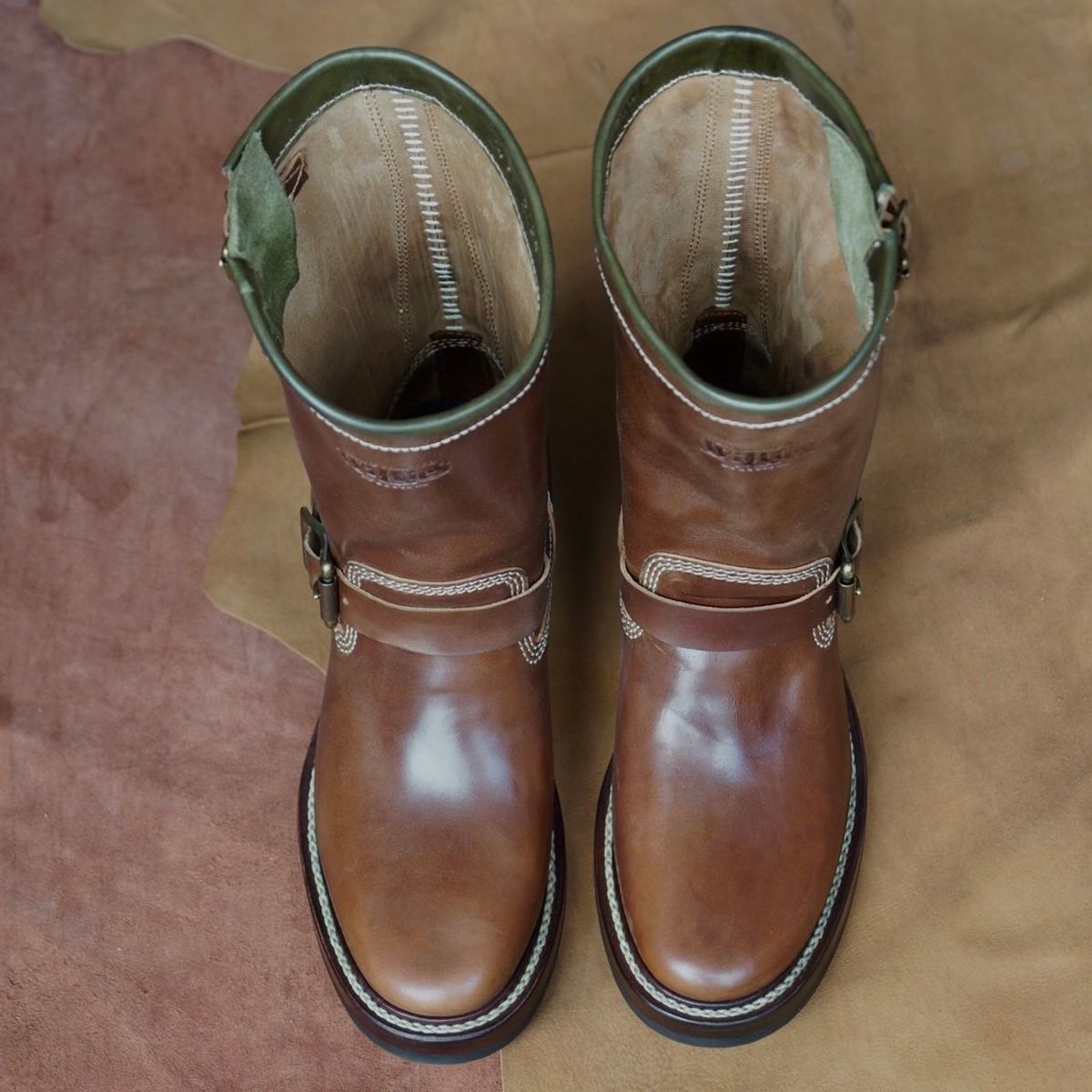 Photo by William on November 4, 2024 of the Willie's Handmade Boots Engineer Boots in Maryam Toscanello TPR Horsebutt.
