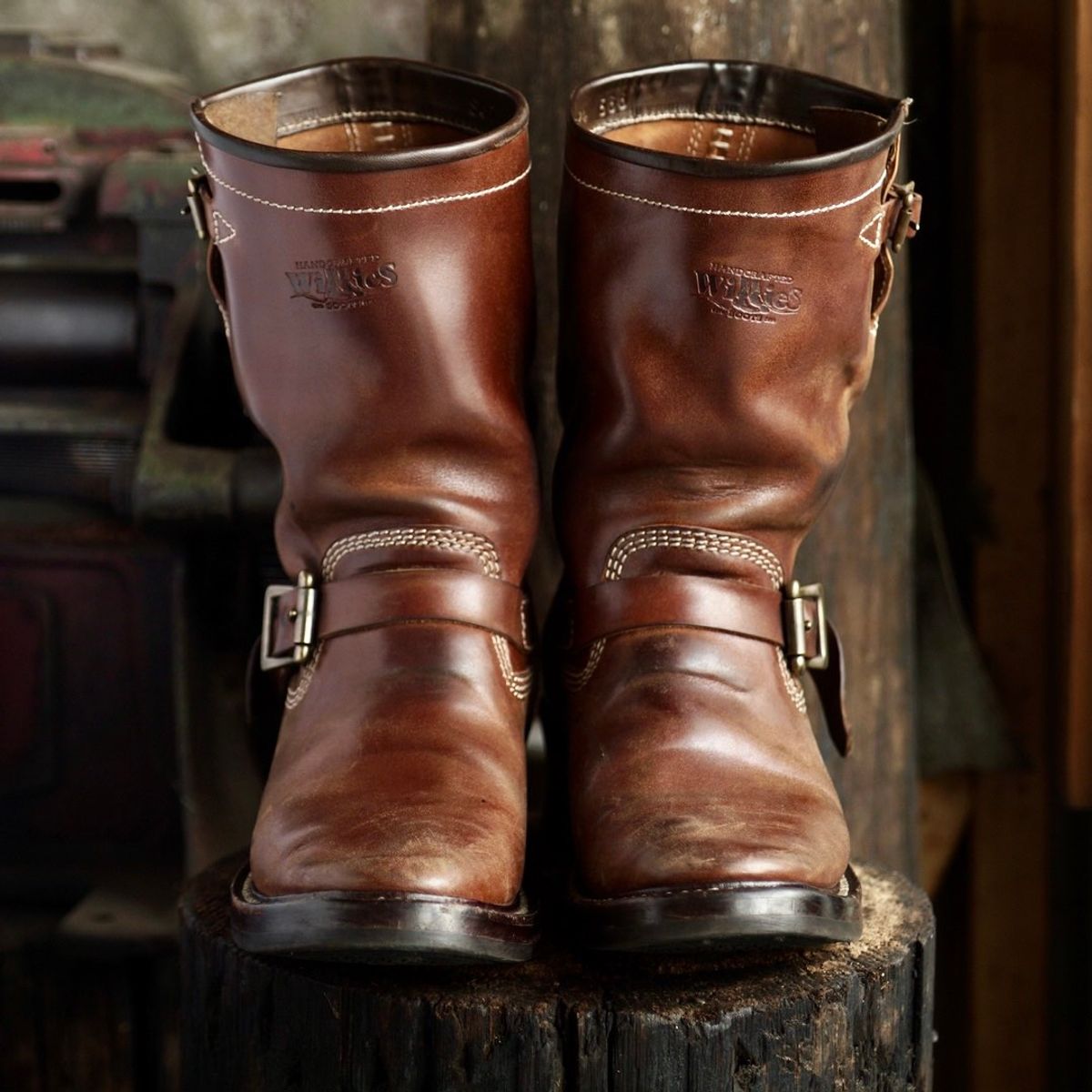 Photo by William on January 3, 2025 of the Willie's Handmade Boots Engineer Boots in Maryam Toscanello TPR Horsebutt.