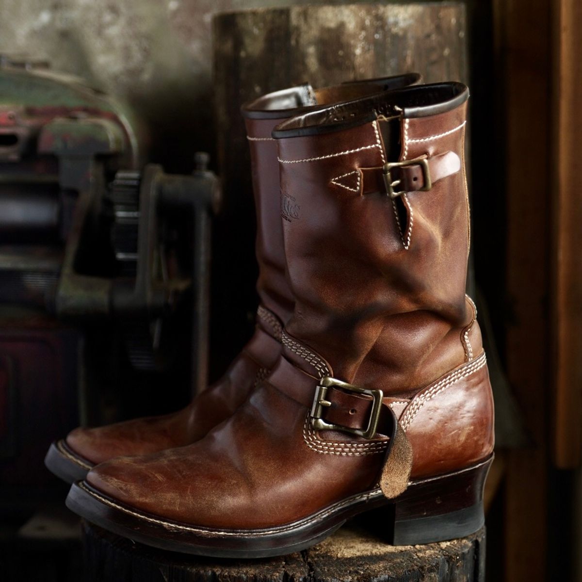 Photo by William on January 3, 2025 of the Willie's Handmade Boots Engineer Boots in Maryam Toscanello TPR Horsebutt.