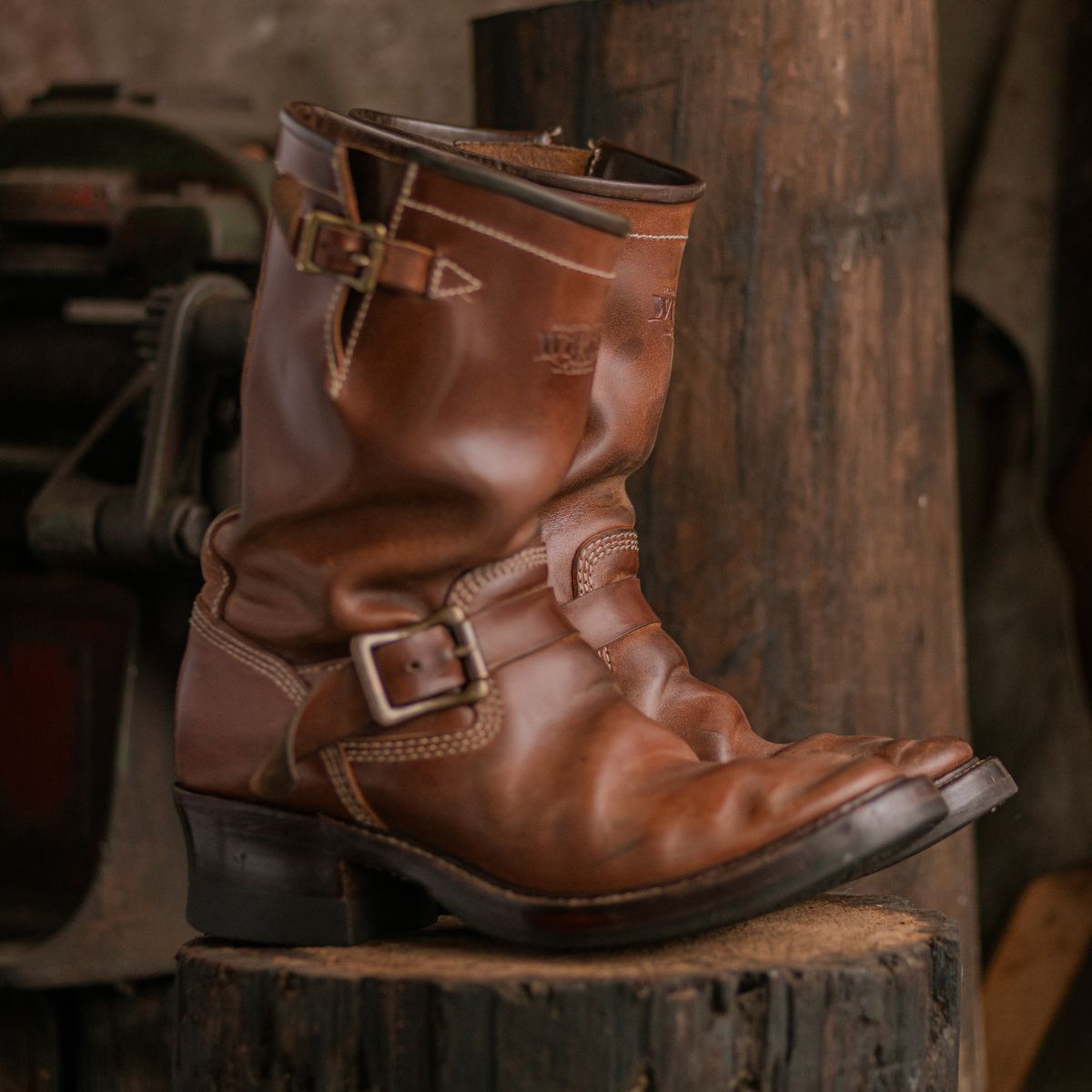 Photo by William on February 4, 2025 of the Willie's Handmade Boots Engineer Boots in Maryam Toscanello TPR Horsebutt.