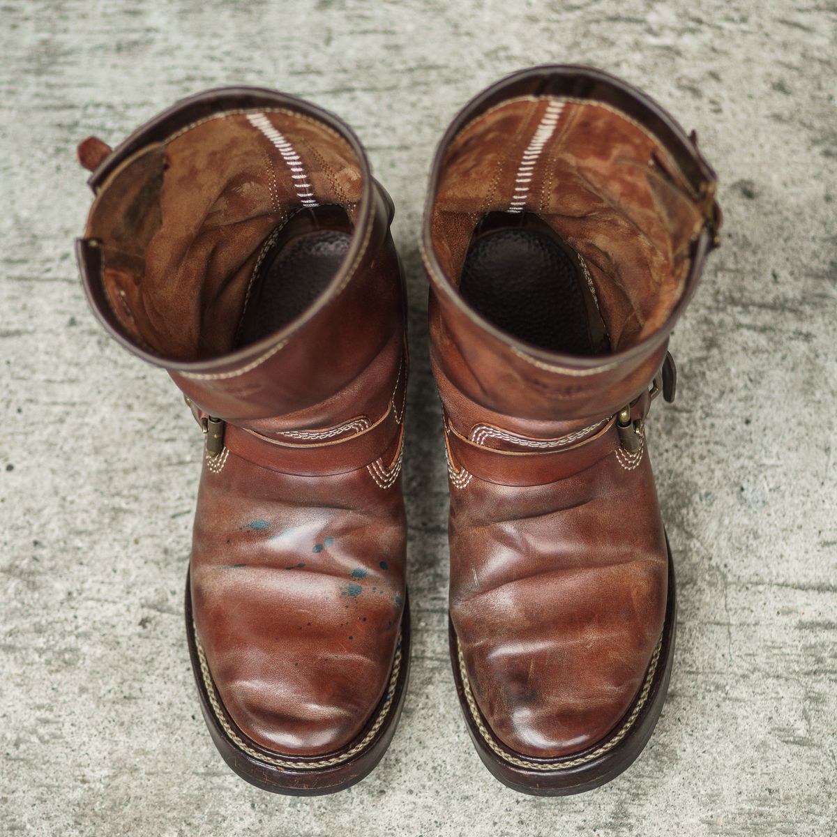 Photo by William on April 2, 2025 of the Willie's Handmade Boots Engineer Boots in Maryam Toscanello TPR Horsebutt.