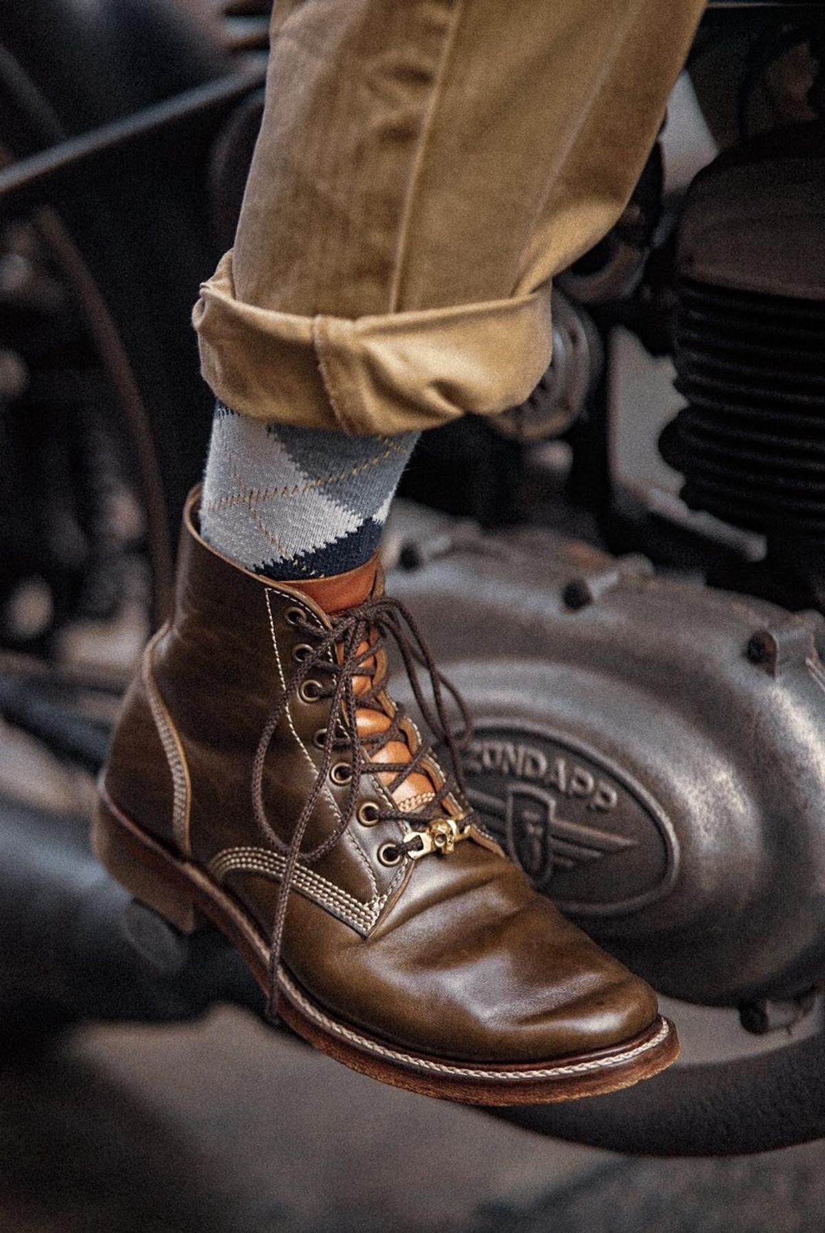 Photo by William on October 13, 2023 of the Willie's Handmade Boots Boondocker in Maryam Olive Horsebutt.