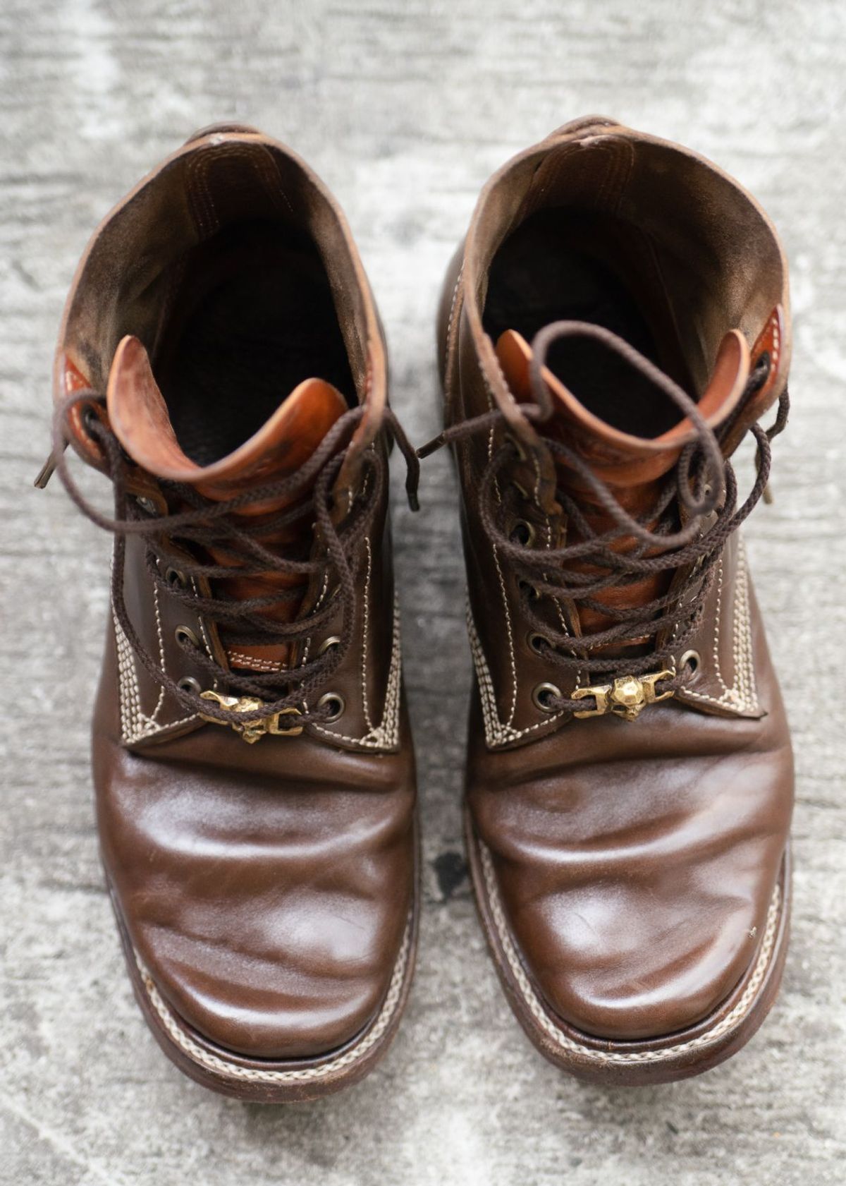 Photo by William on December 1, 2023 of the Willie's Handmade Boots Boondocker in Maryam Olive Horsebutt.