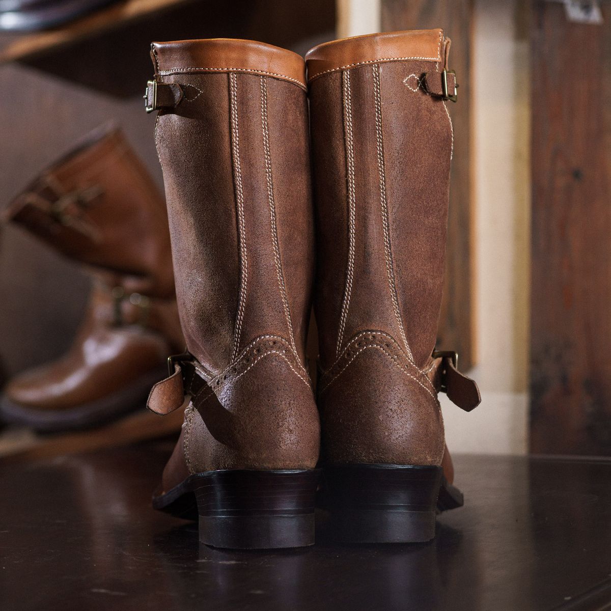 Photo by William on November 3, 2025 of the Willie's Handmade Boots Engineer Boots in Maryam Natural Waxed Reverse Horsebutt.