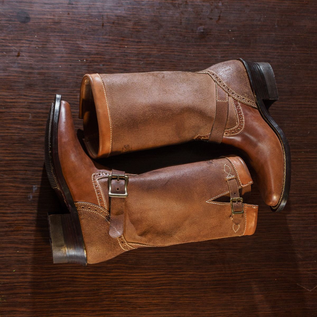 Photo by William on November 3, 2025 of the Willie's Handmade Boots Engineer Boots in Maryam Natural Waxed Reverse Horsebutt.