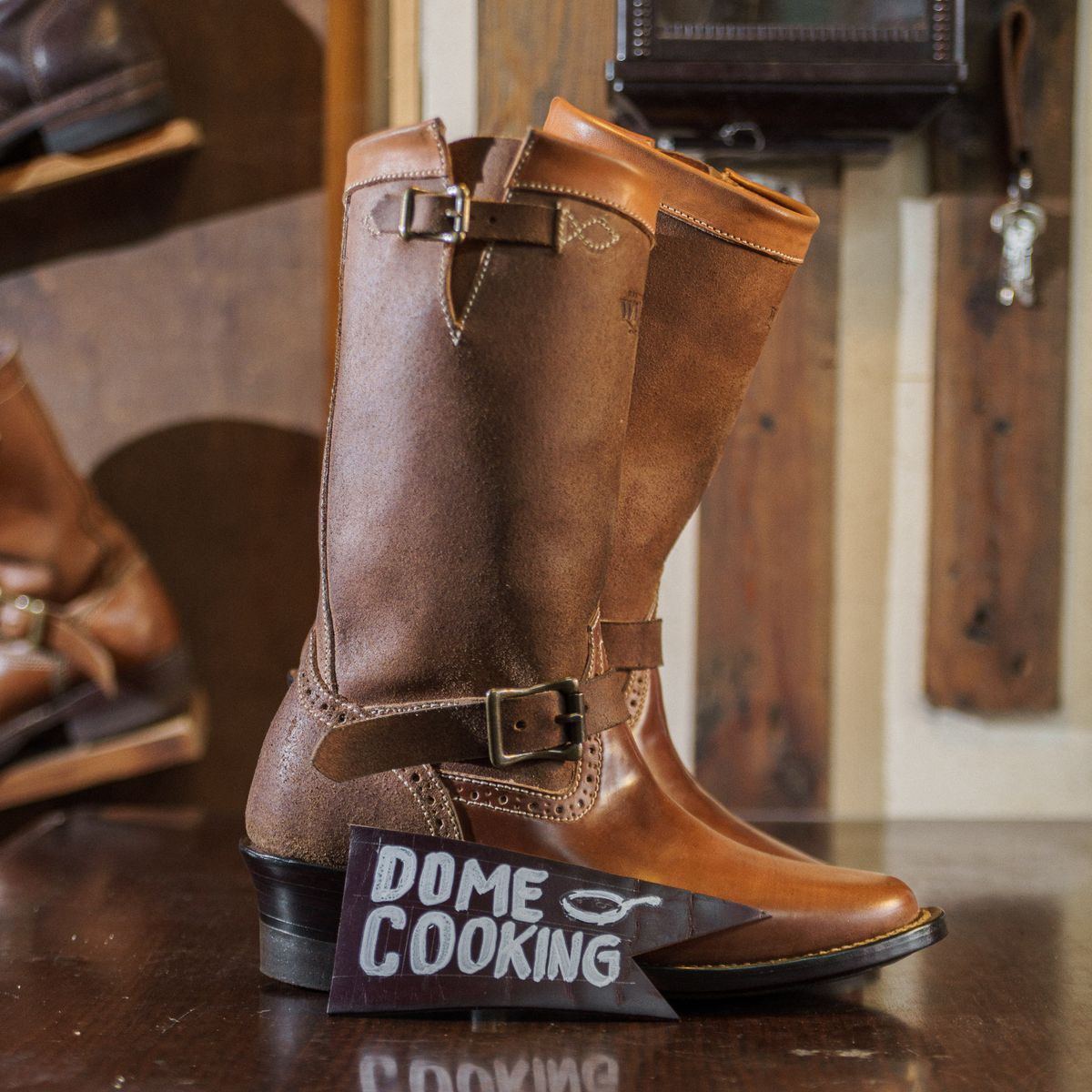 Photo by William on November 3, 2025 of the Willie's Handmade Boots Engineer Boots in Maryam Natural Waxed Reverse Horsebutt.