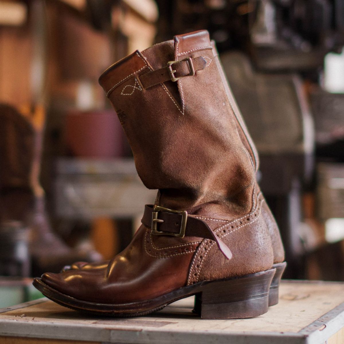 Photo by William on January 4, 2026 of the Willie's Handmade Boots Engineer Boots in Maryam Natural Waxed Reverse Horsebutt.