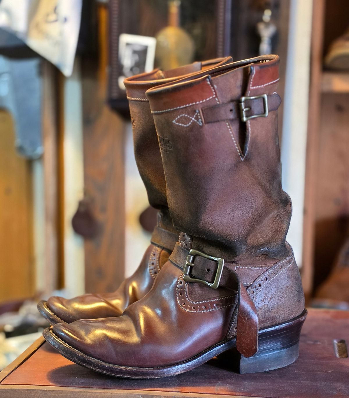 Photo by William on April 6, 2026 of the Willie's Handmade Boots Engineer Boots in Maryam Natural Waxed Reverse Horsebutt.