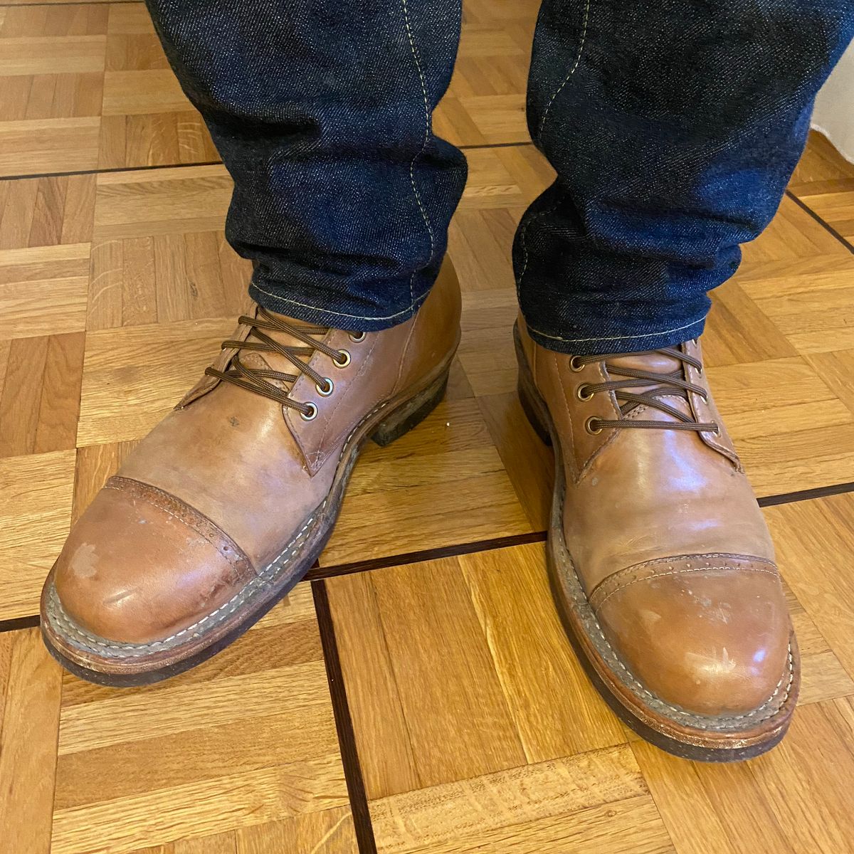 Photo by willmac on September 15, 2021 of the An Hy Logger Boot in Conceria Cloe Crust Shell Cordovan.