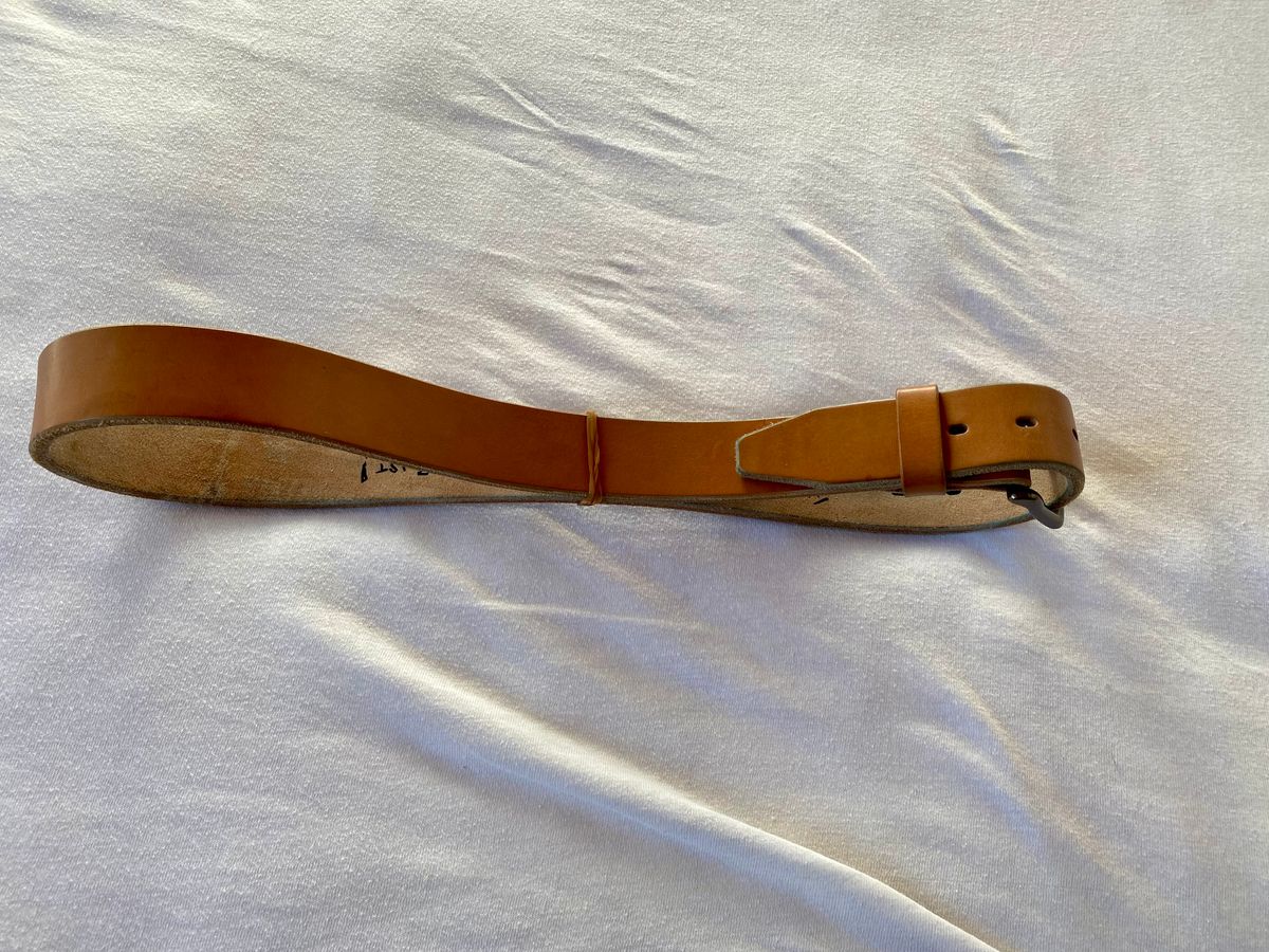 Photo by willmac on November 5, 2025 of the Carmine jack Oak Bark Bridle Belt in J&FJ Baker Natural Oak Bark Tanned Harness.