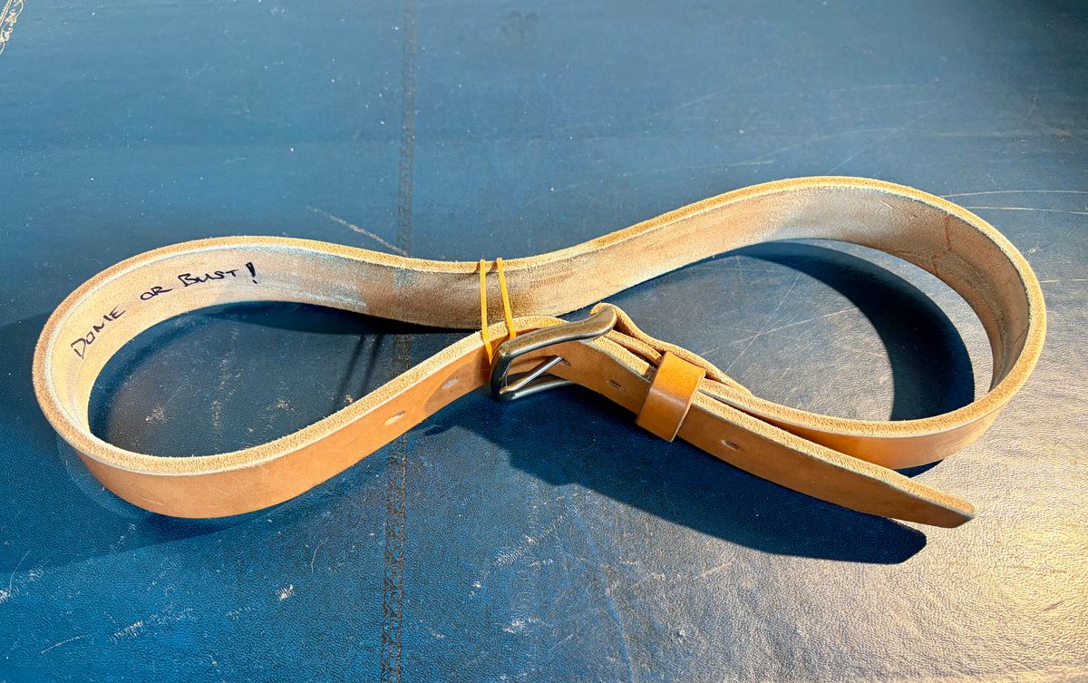 Photo by willmac on February 1, 2026 of the Carmine jack Oak Bark Bridle Belt in J&FJ Baker Natural Oak Bark Tanned Harness.