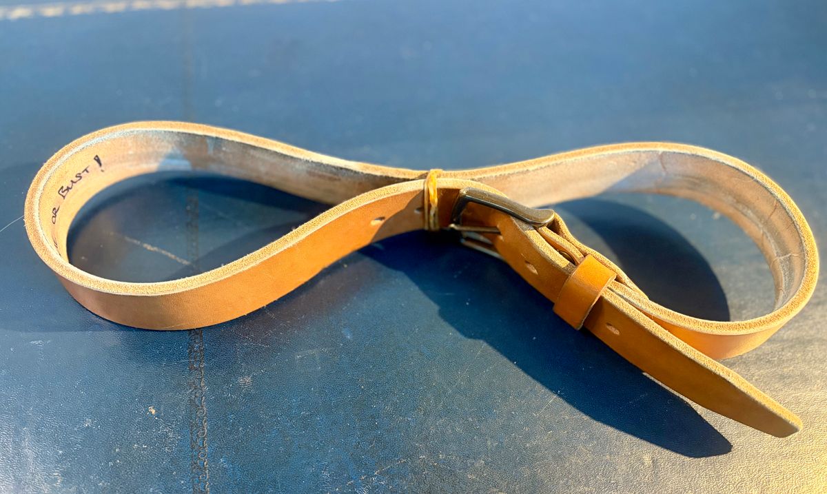 Photo by willmac on April 5, 2026 of the Carmine jack Oak Bark Bridle Belt in J&FJ Baker Natural Oak Bark Tanned Harness.