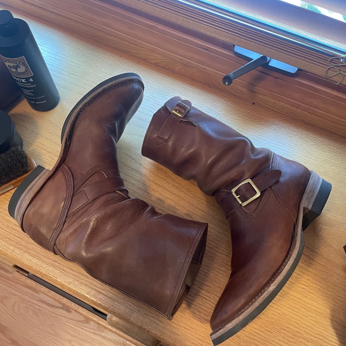 Photo by bootsinbend on November 1, 2022 of the Wesco Mister Lou in Maryam Toscanello TPR Horsebutt.