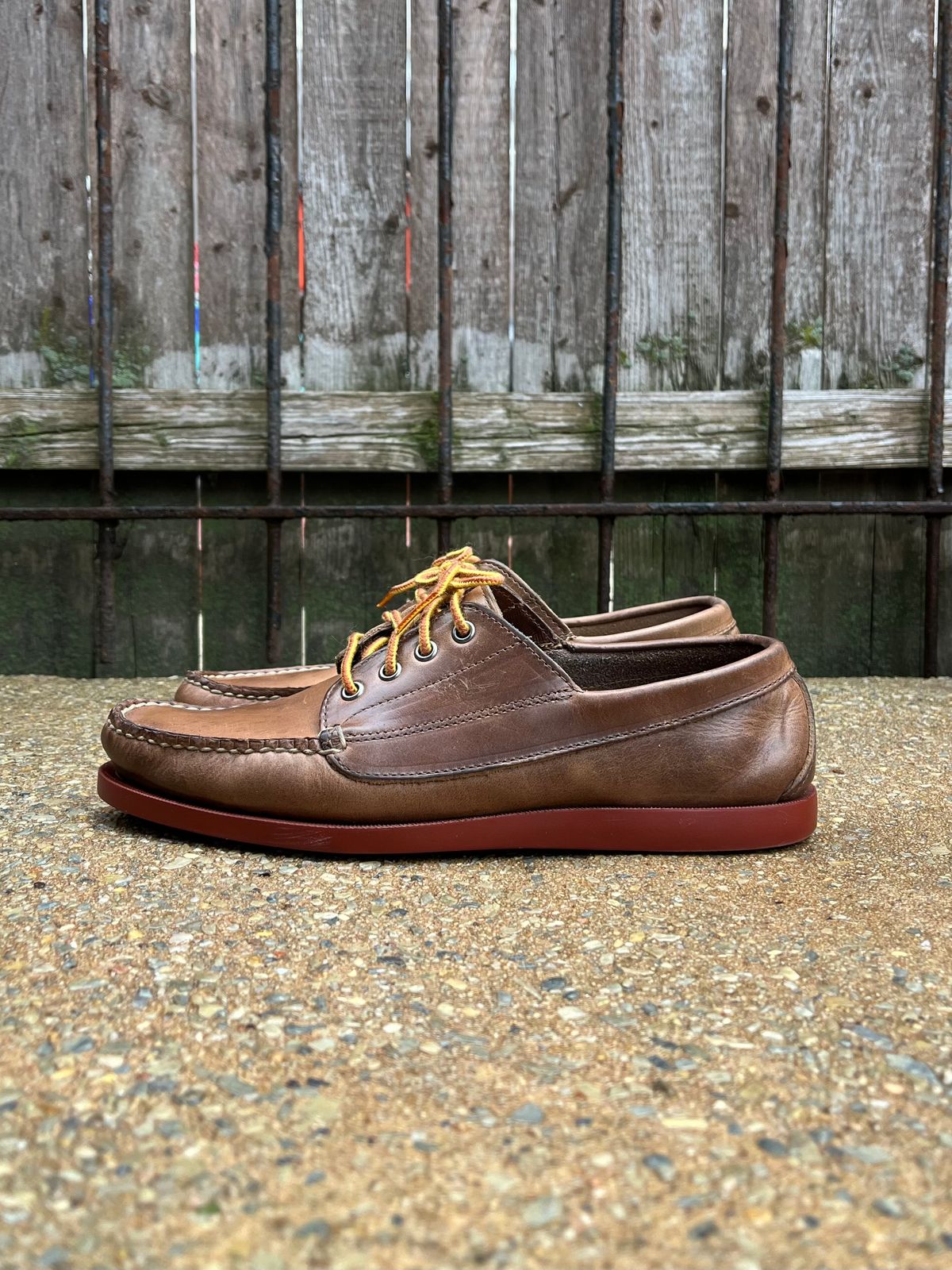 Photo by fading_to_stardust on January 1, 2023 of the Rancourt & Co. Classic Ranger-Moc in Horween Natural Chromexcel.