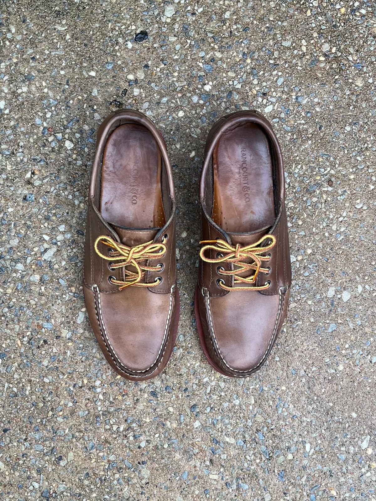 Photo by fading_to_stardust on January 1, 2023 of the Rancourt & Co. Classic Ranger-Moc in Horween Natural Chromexcel.