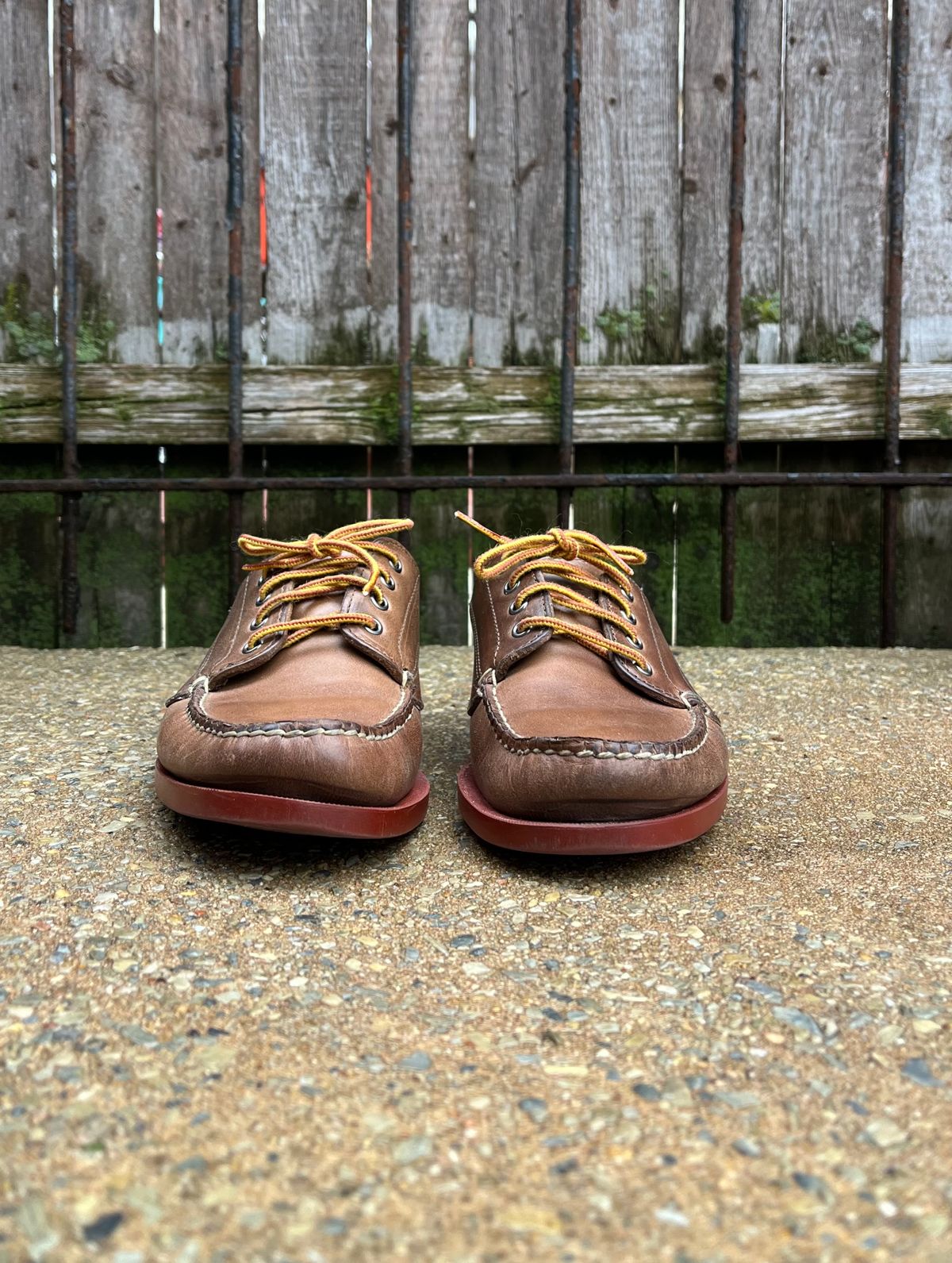 Photo by fading_to_stardust on March 1, 2023 of the Rancourt & Co. Classic Ranger-Moc in Horween Natural Chromexcel.