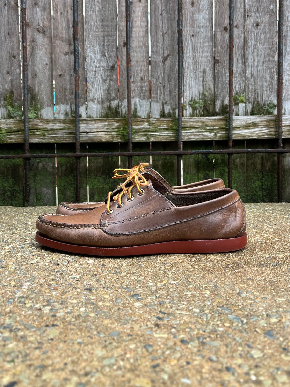 Photo by fading_to_stardust on March 1, 2023 of the Rancourt & Co. Classic Ranger-Moc in Horween Natural Chromexcel.