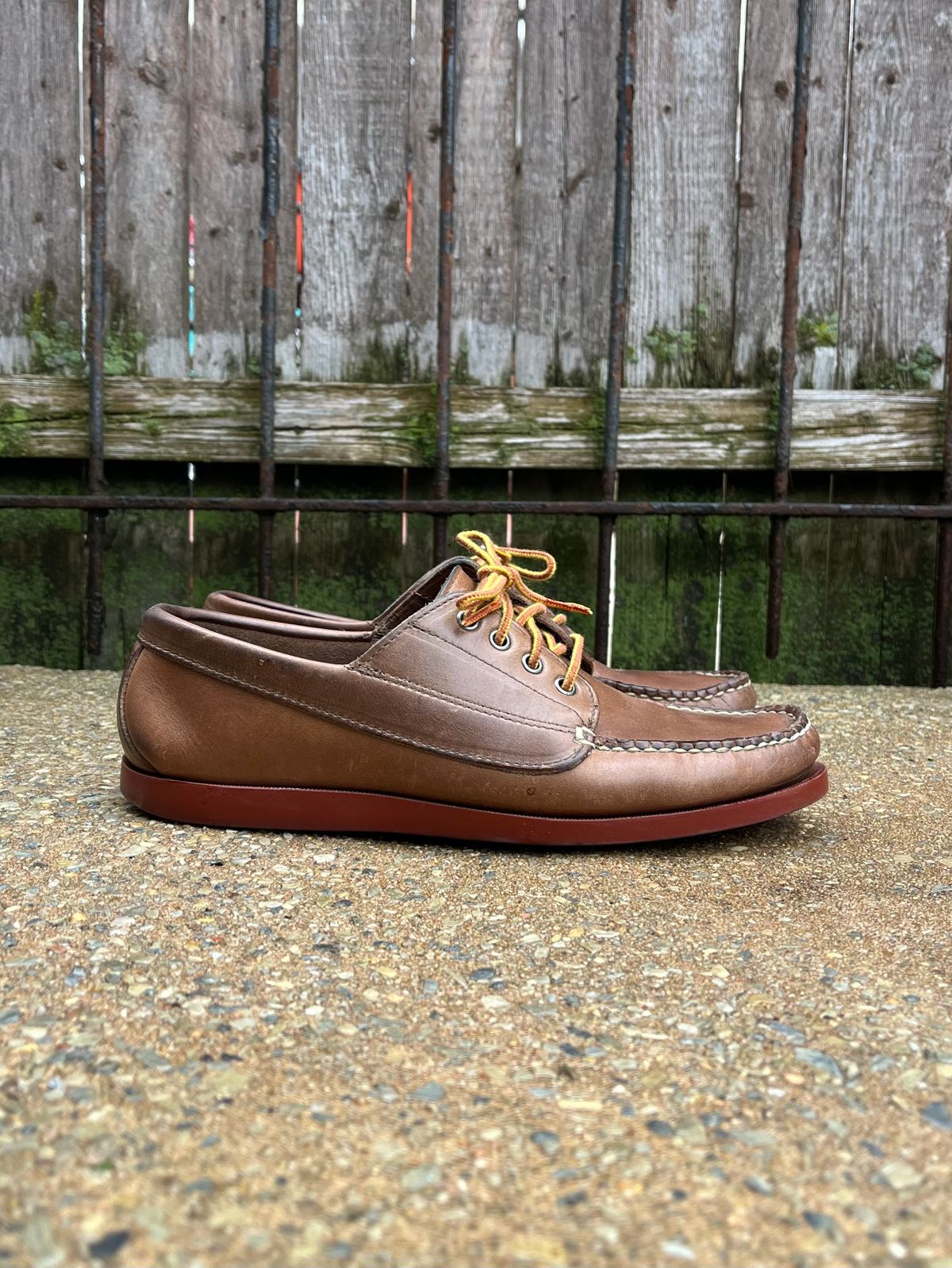 Photo by fading_to_stardust on March 1, 2023 of the Rancourt & Co. Classic Ranger-Moc in Horween Natural Chromexcel.