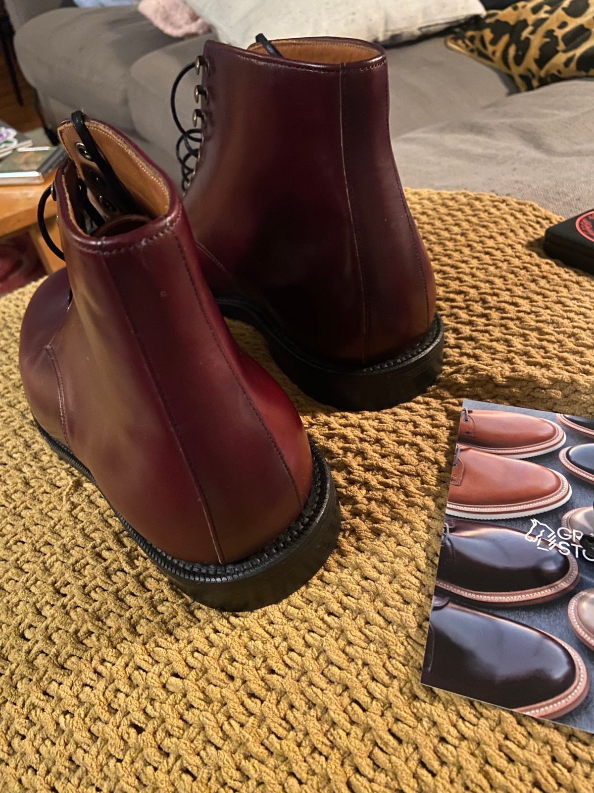 Photo by zanderrose on November 25, 2023 of the Grant Stone Edward Boot in Horween Burgundy Chromexcel.