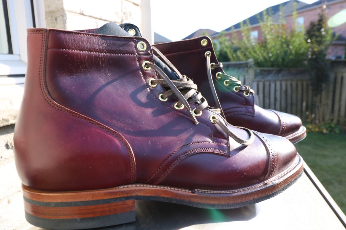 Photo by Gonzo on October 4, 2023 of the Viberg Service Boot BCT in Horween Color 8 Chromexcel.