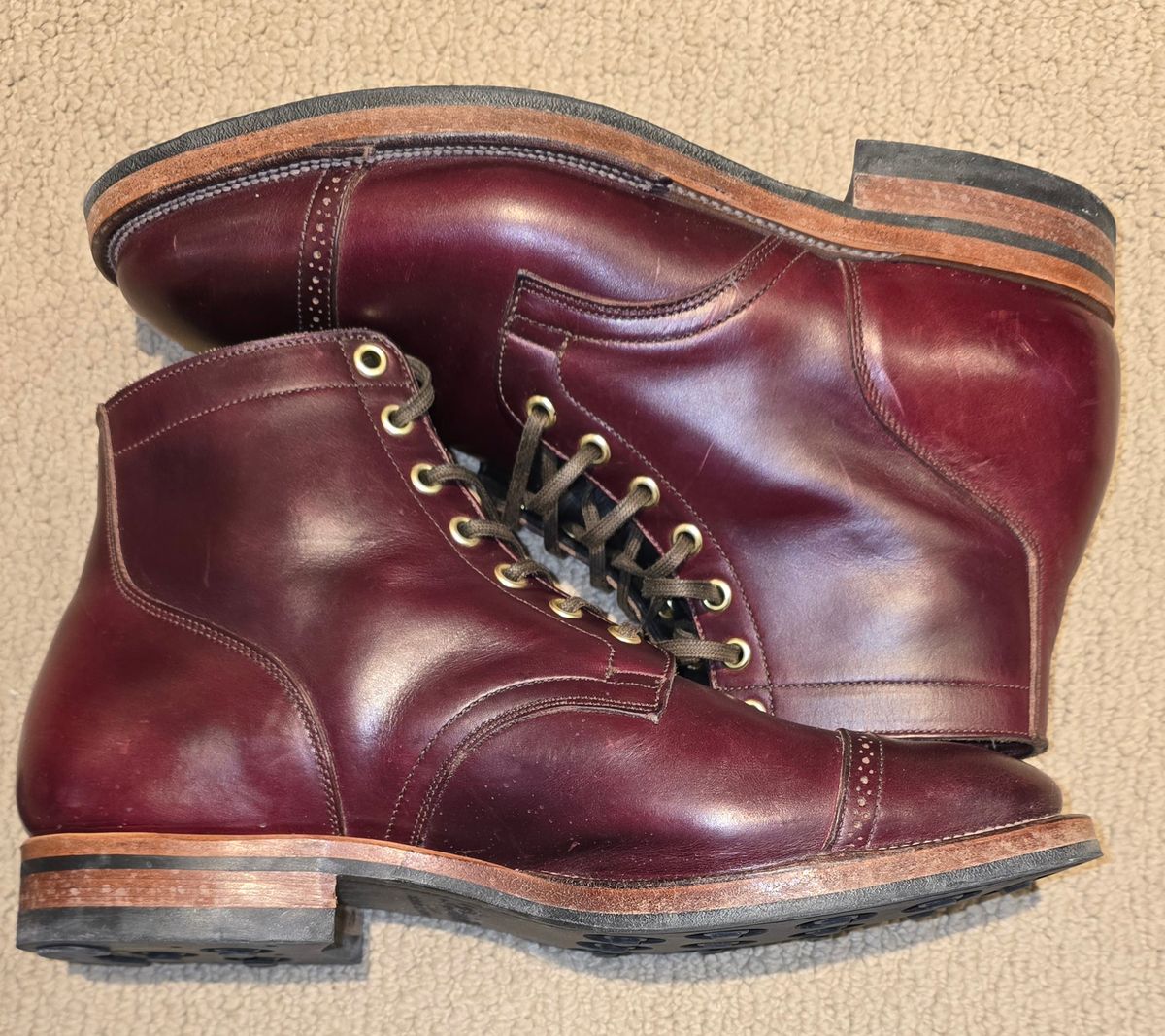 Photo by Gonzo on March 28, 2025 of the Viberg Service Boot BCT in Horween Color 8 Chromexcel.
