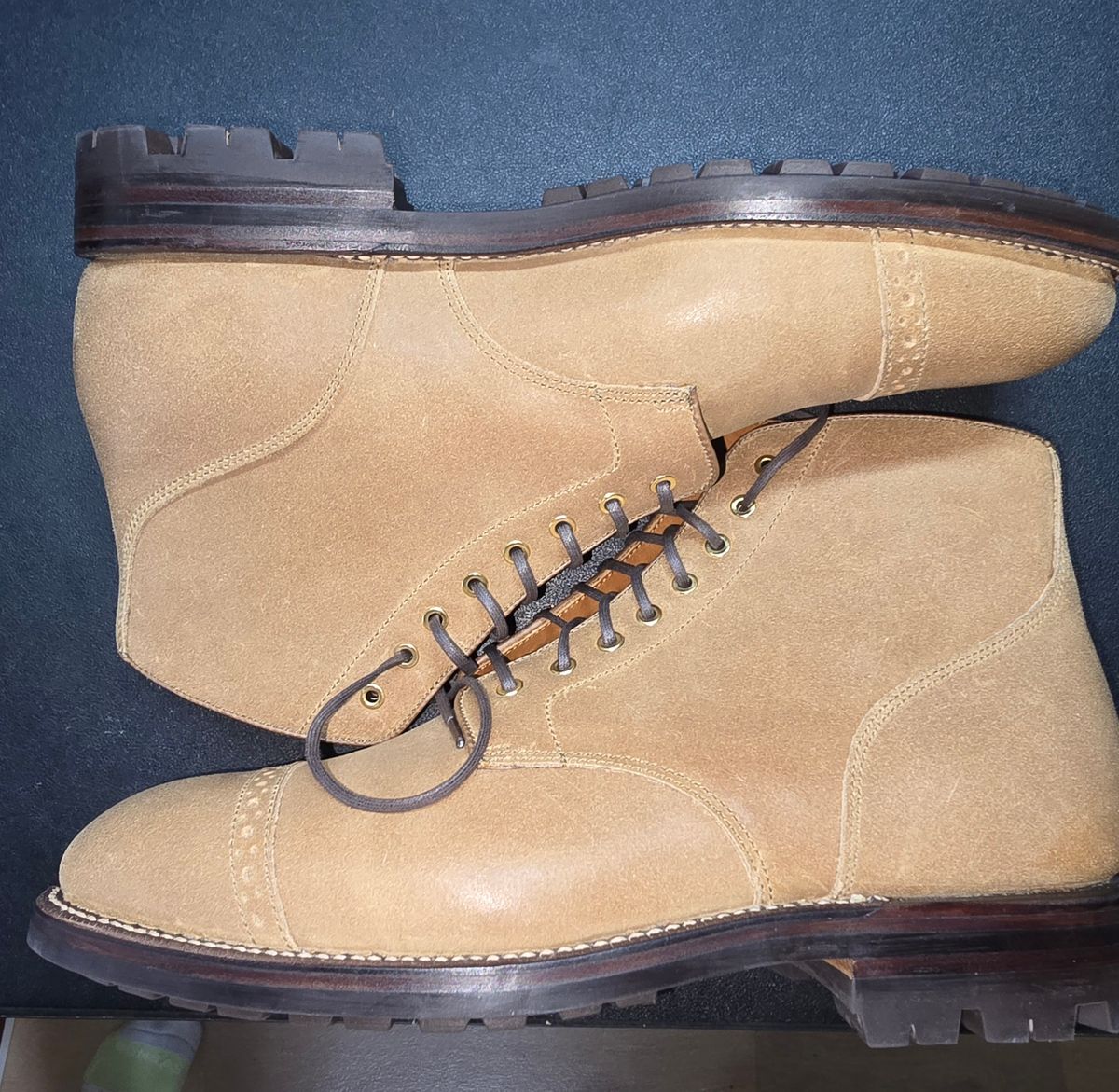 Photo by Gonzo on December 17, 2024 of the Grant Stone Garrison Boot in C.F. Stead Natural Waxy Commander Suede.