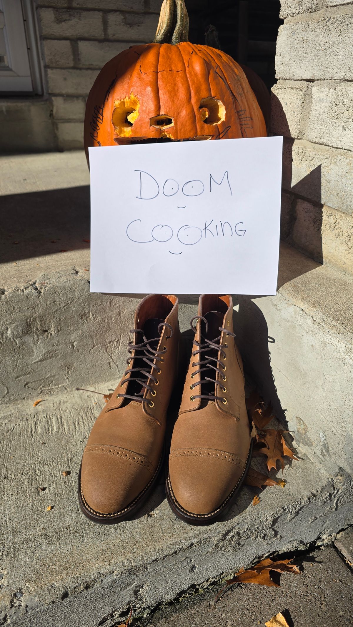 Photo by Gonzo on November 4, 2025 of the Grant Stone Garrison Boot in C.F. Stead Natural Waxy Commander Suede.