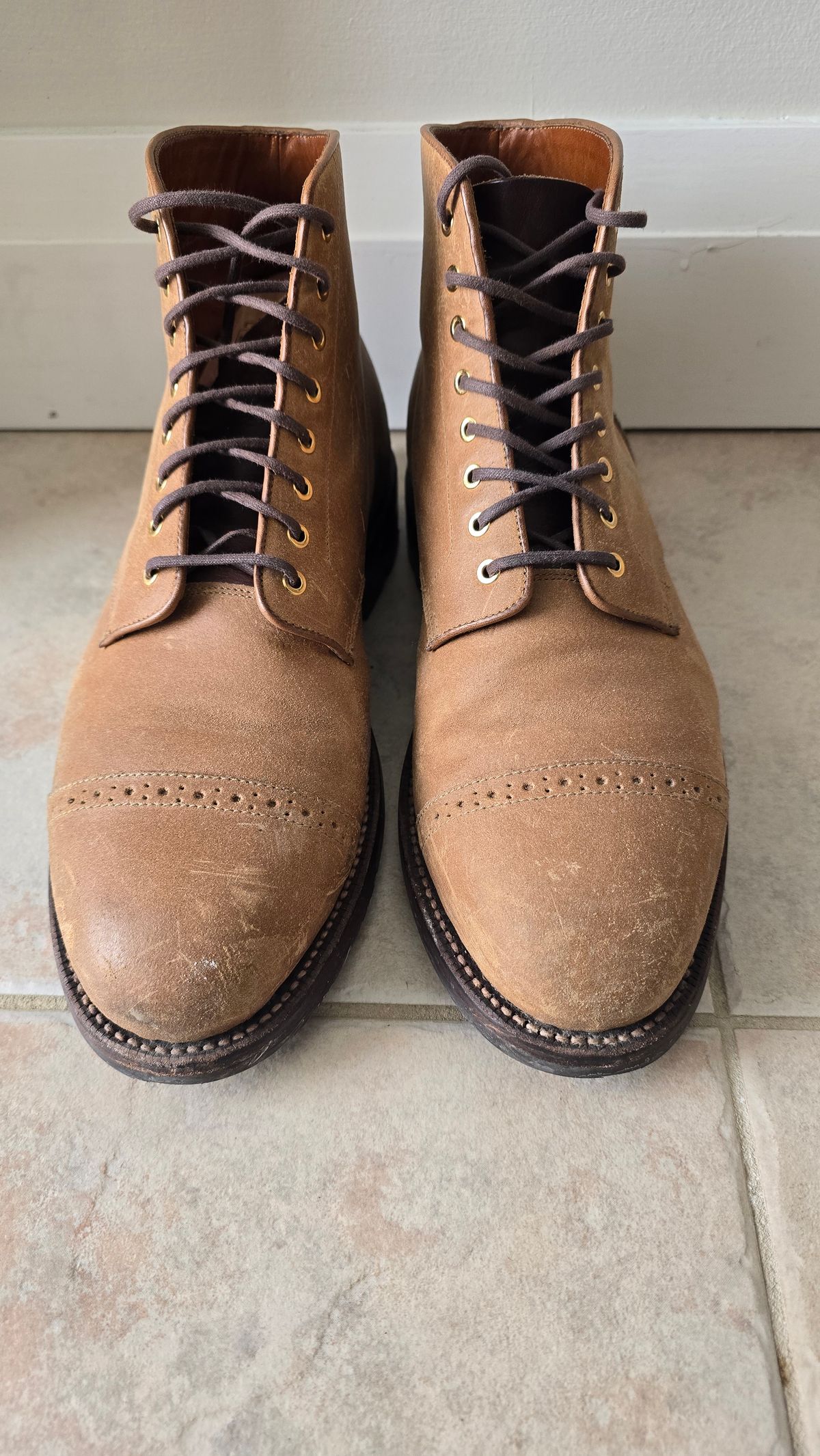 Photo by Gonzo on January 28, 2026 of the Grant Stone Garrison Boot in C.F. Stead Natural Waxy Commander Suede.