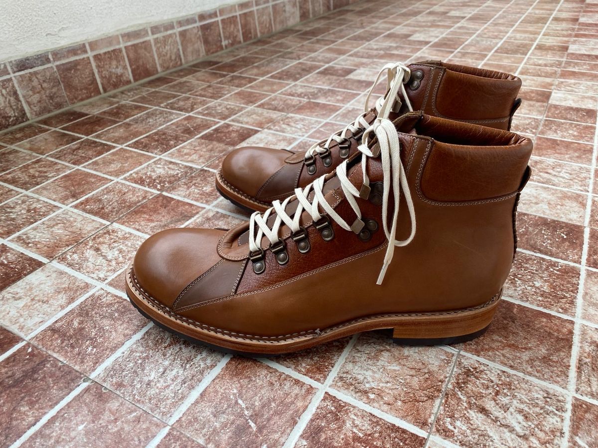 Photo by technolounge1001 on October 6, 2022 of the Blkbrd Shoemaker Unlisted Model in Unknown Leather.